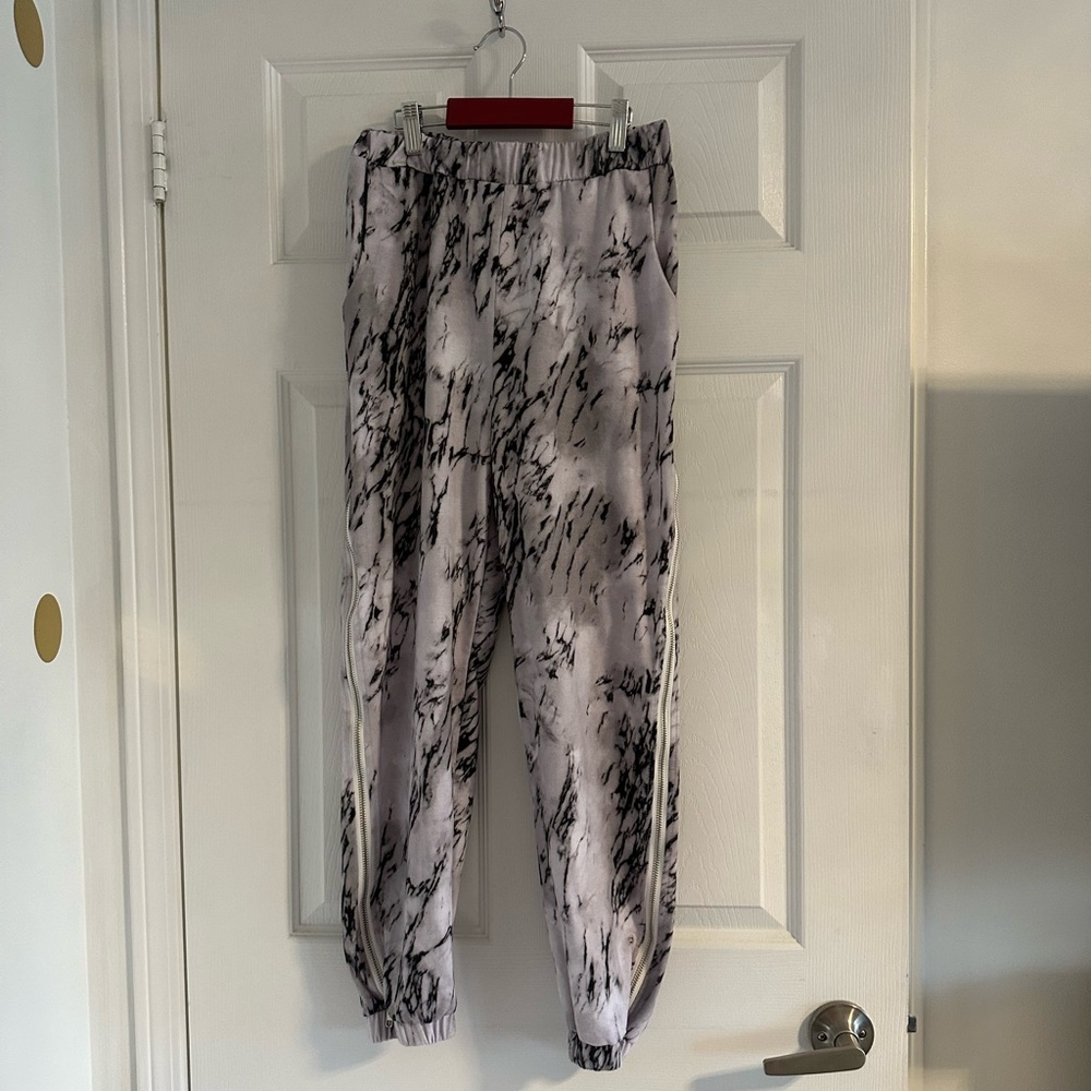 Fashion Nova marble joggers